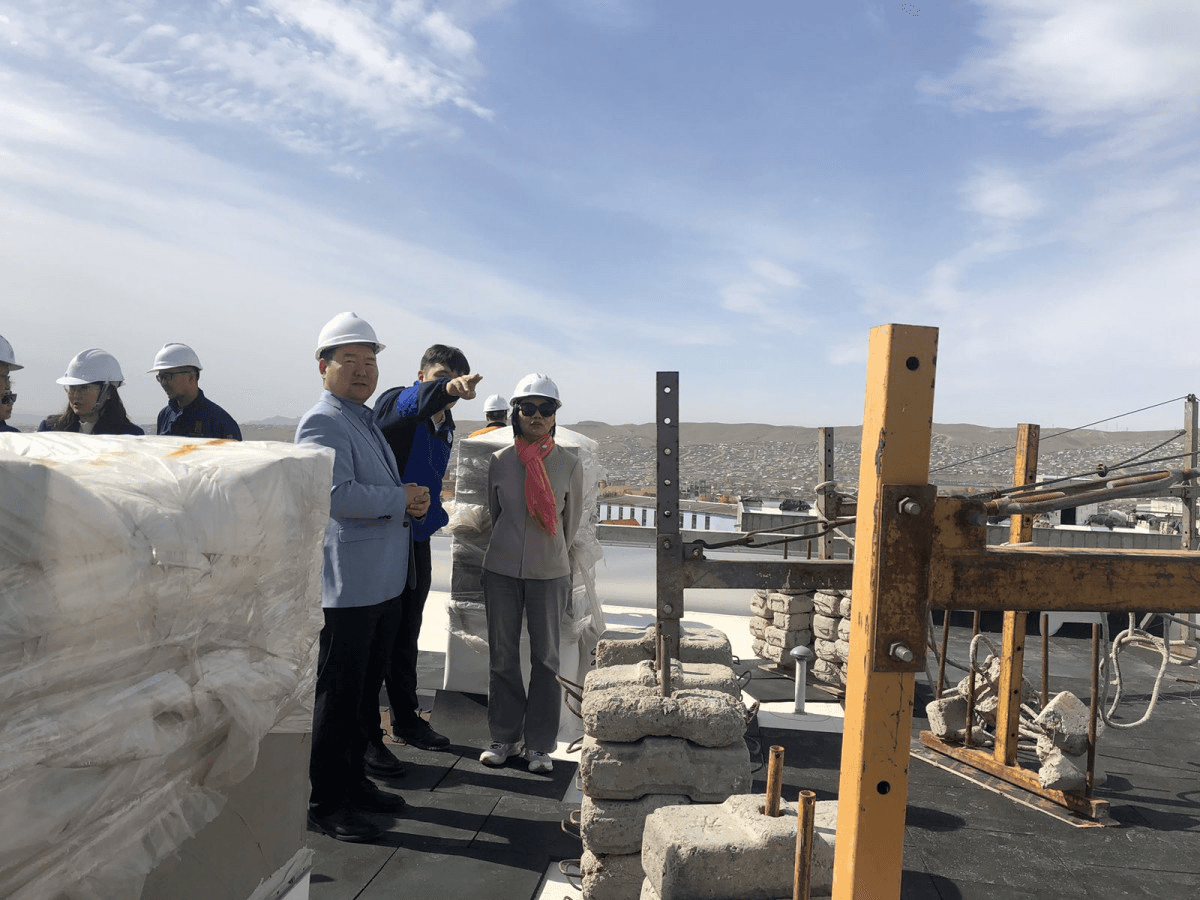 Баянхошуу, Шархад дэд төвийн нийт 220 айлын орон сууц энэ онд ашиглалтад орно.